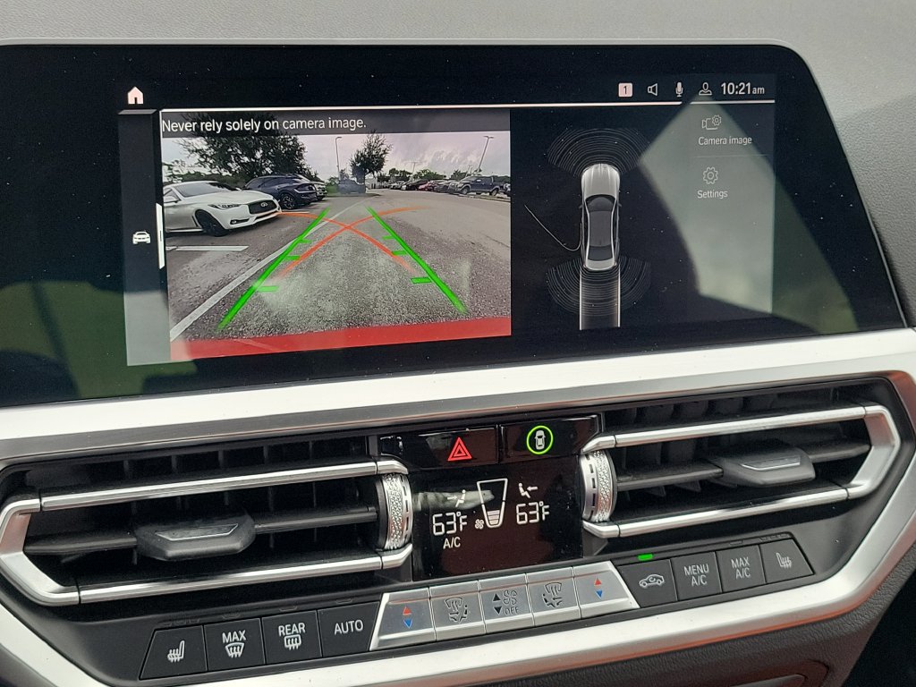 Used 2021 BMW M3 RWD image 16