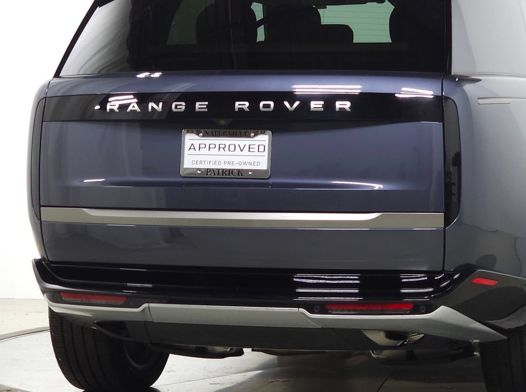 Certified 2025 Land Rover Range Rover SE AWD/4WD image 8