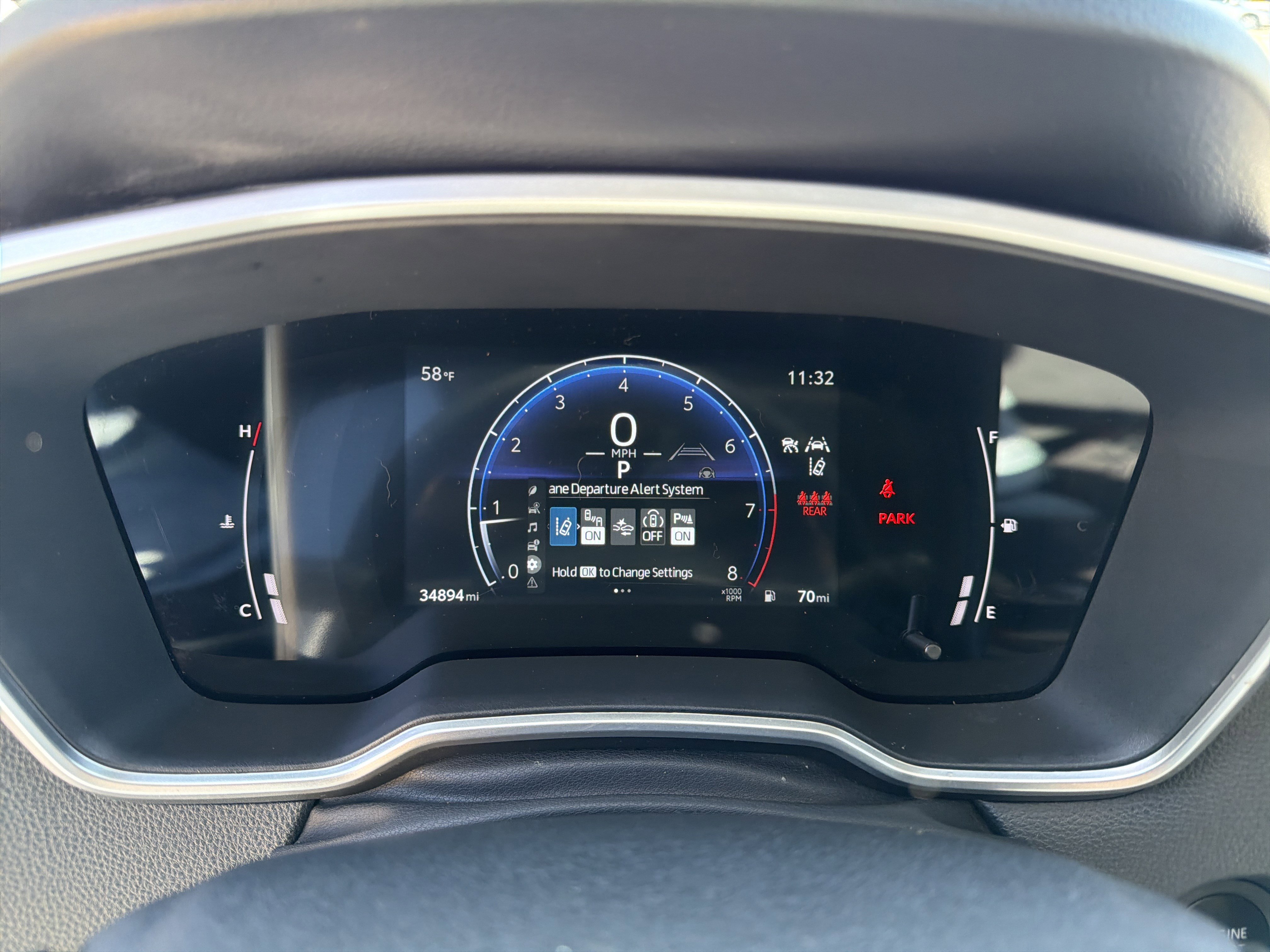 Used 2024 Toyota Corolla Cross XLE w/ Convenience Package image 27