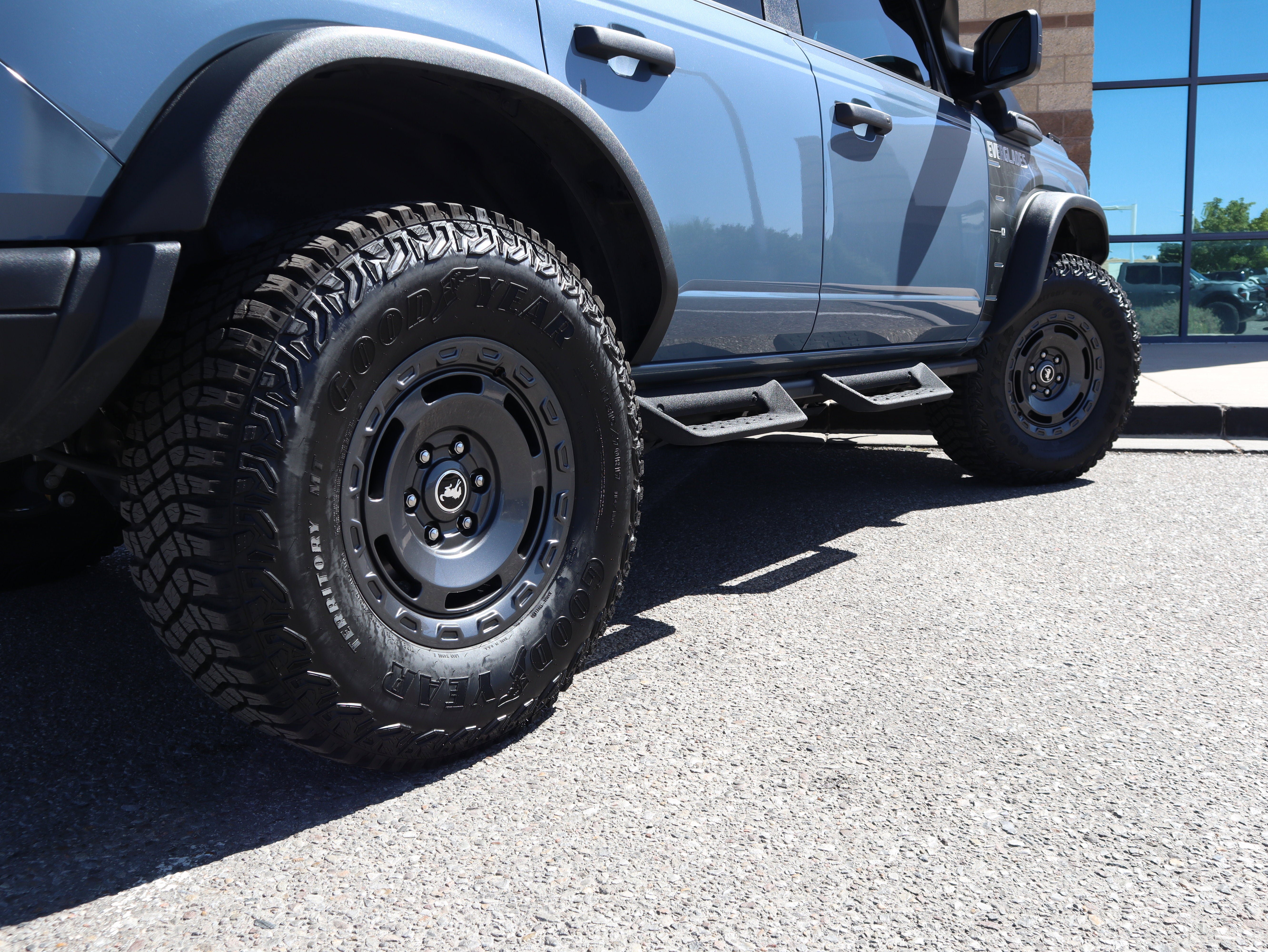 Used 2024 Ford Bronco Everglades AWD/4WD image 11