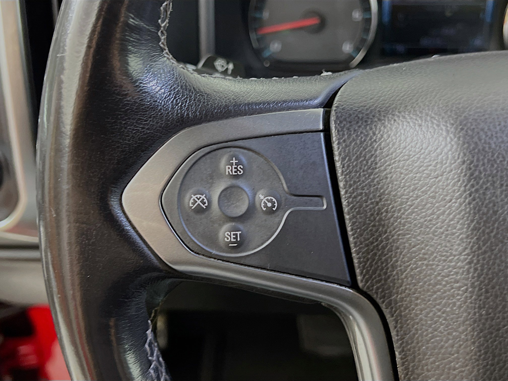 Used 2018 Chevrolet Silverado 1500 LT w/ All Star Edition image 19