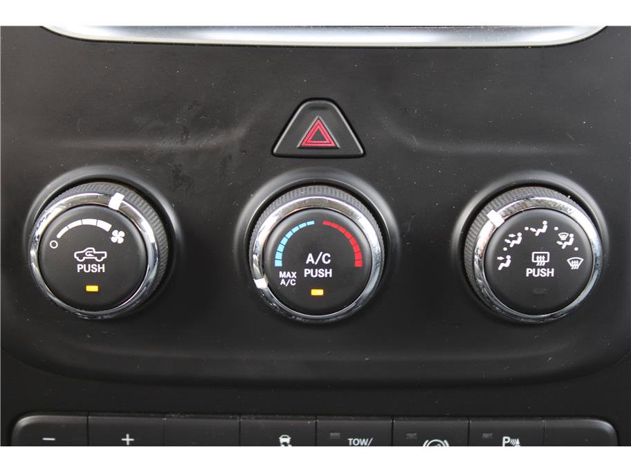 Used 2017 RAM 2500 Tradesman w/ Chrome Appearance Group image 23