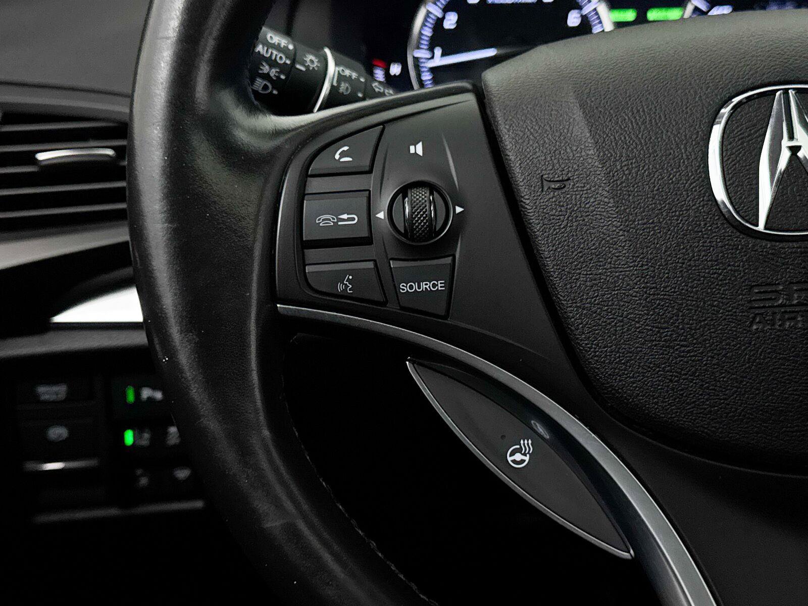 Used 2020 Acura MDX w/ Advance Package FWD image 31