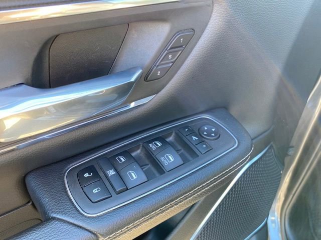 Used 2024 RAM 1500 Laramie image 17