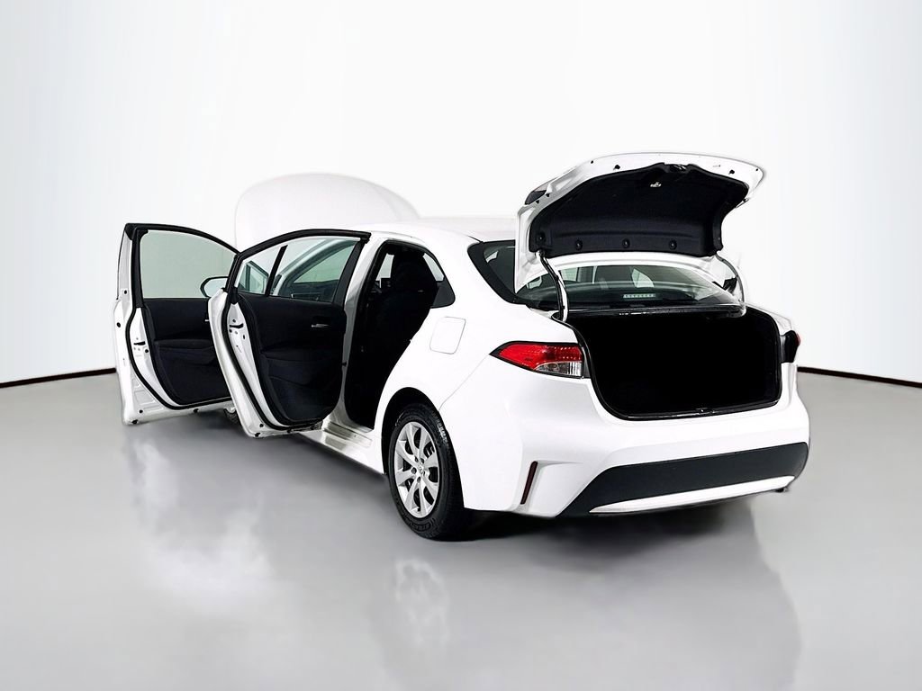 Used 2020 Toyota Corolla LE image 19