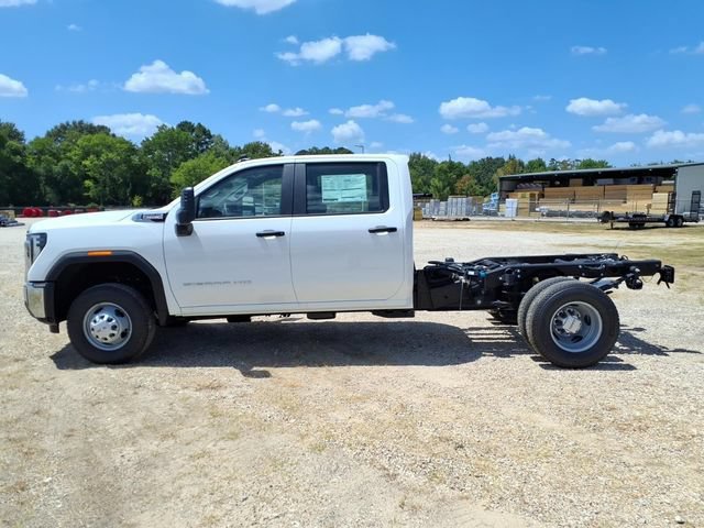 New 2026 GMC Sierra 3500 Pro AWD/4WD image 8