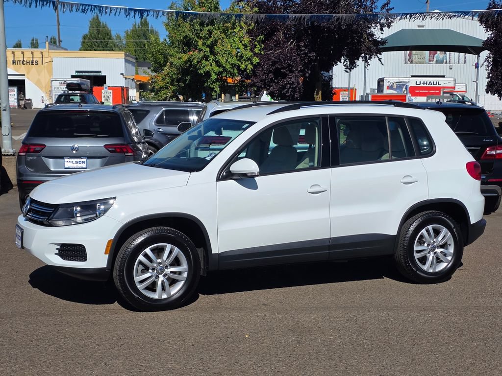 Used 2017 Volkswagen Tiguan S FWD image 24