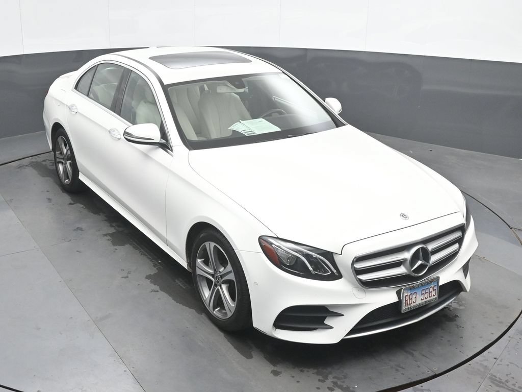 Used 2018 Mercedes-Benz E 300 4MATIC image 34