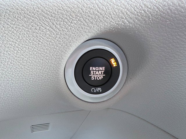 Used 2024 Chrysler Pacifica Touring-L FWD image 51