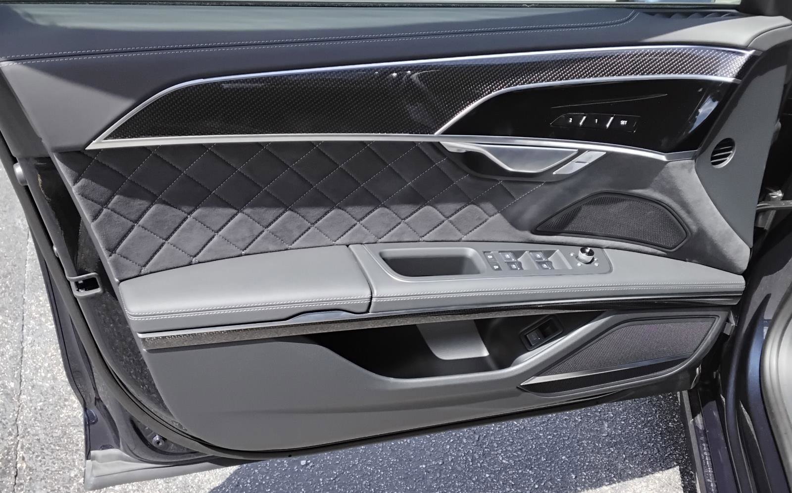New 2025 Audi S8 image 12