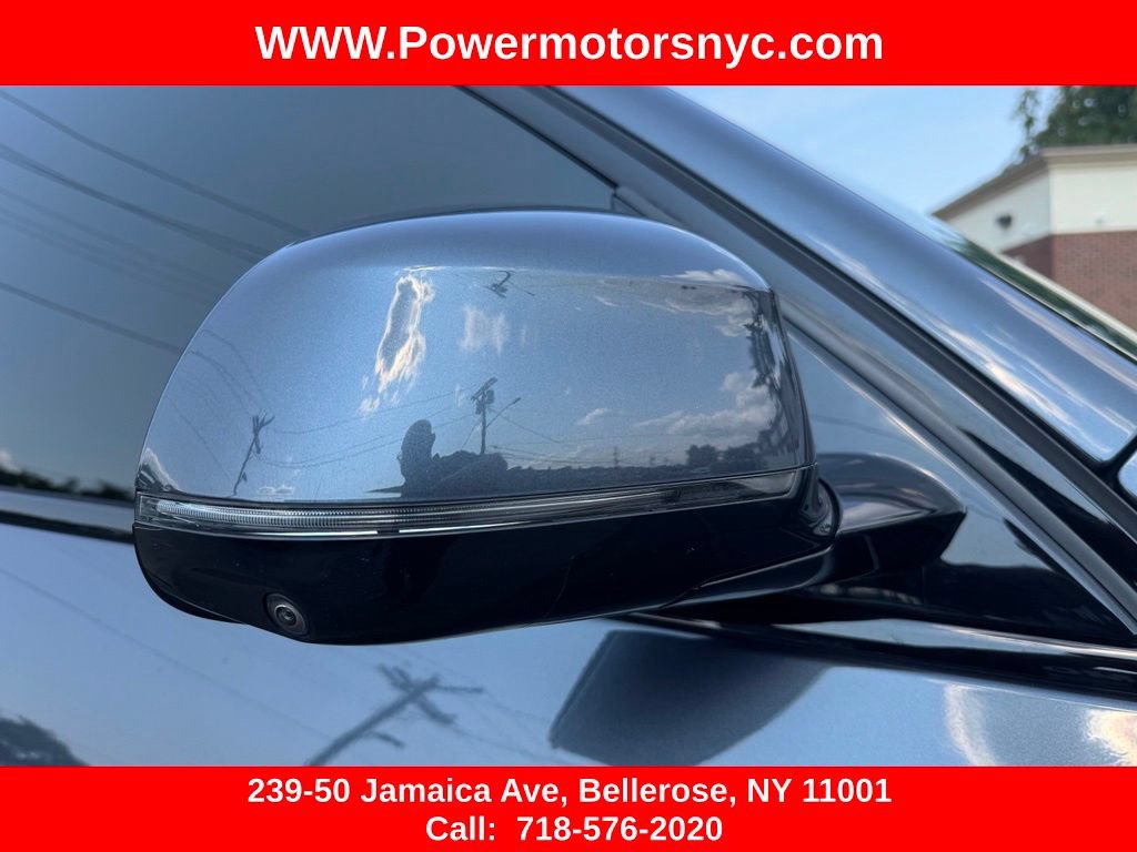 Used 2021 BMW X5 M50i w/ Executive Package AWD/4WD image 18