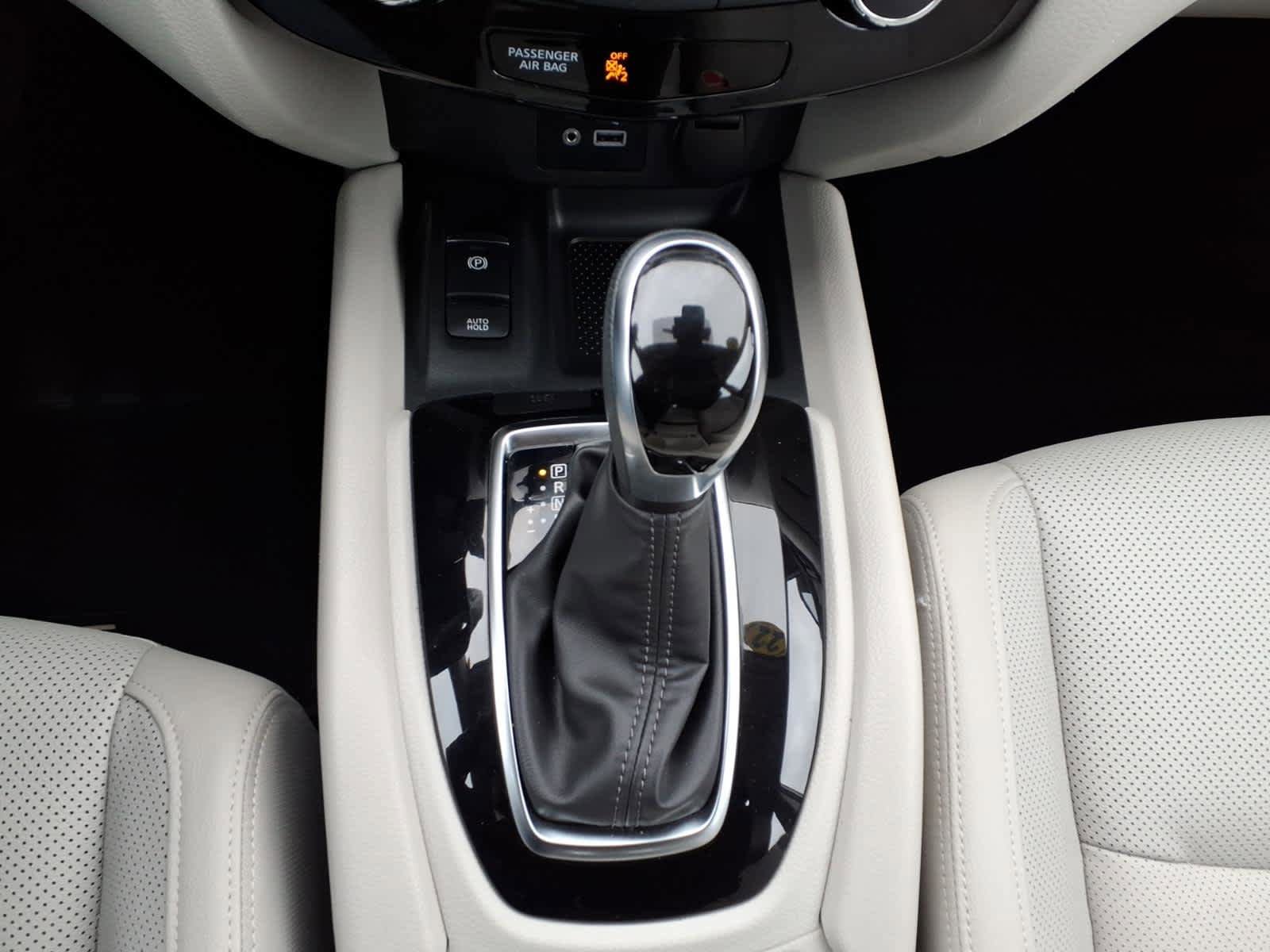 Certified 2022 Nissan Rogue Sport SL AWD/4WD image 12