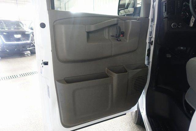 New 2025 Chevrolet Express 3500 Extended w/ Driver Convenience Package image 9