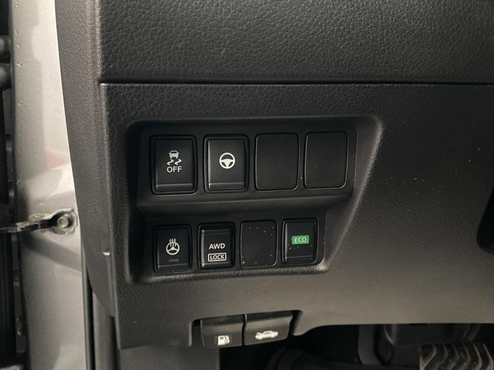 Used 2019 Nissan Rogue Sport SV w/ Technology Package image 19