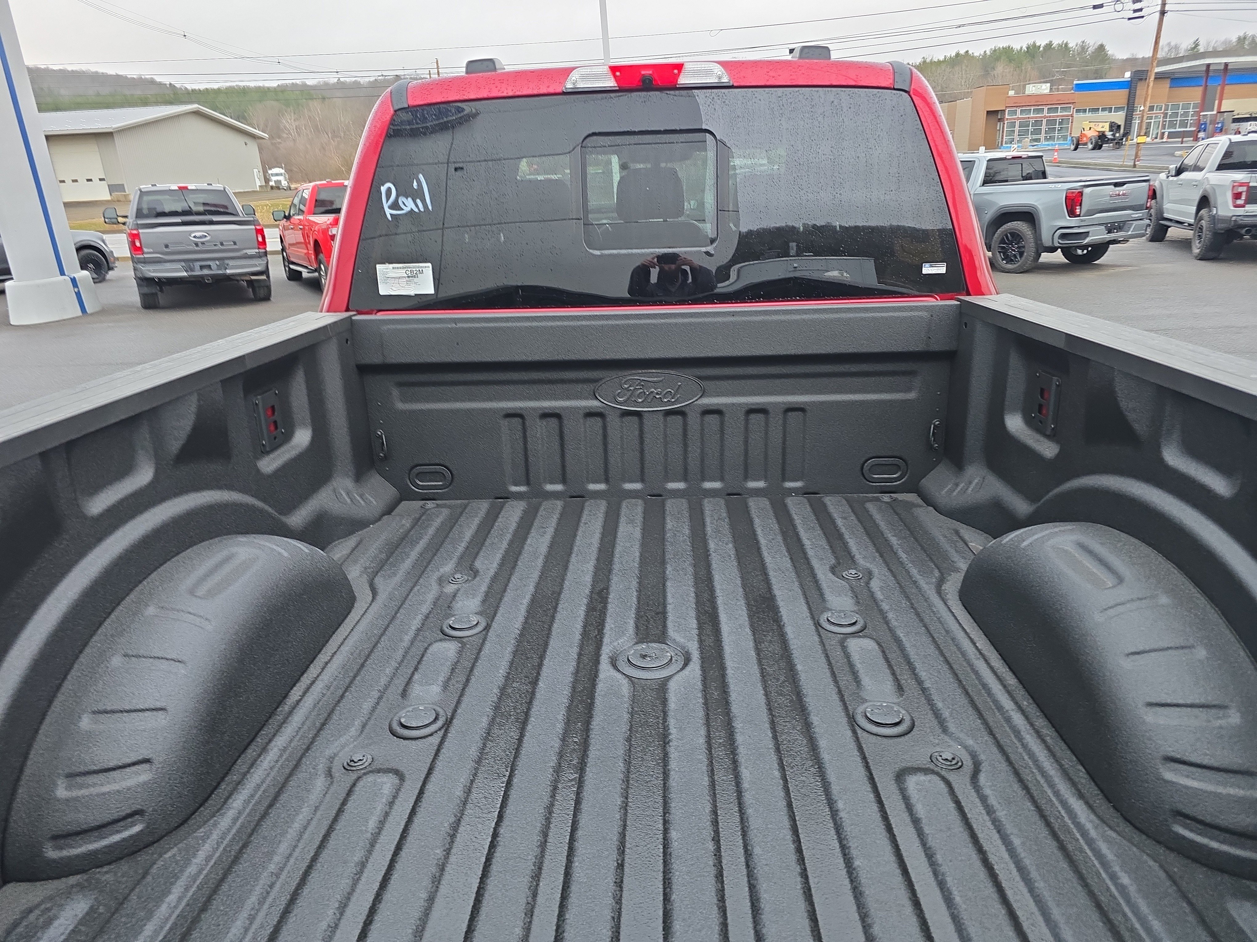 New 2026 Ford F350 Lariat w/ Lariat Premium Package image 5