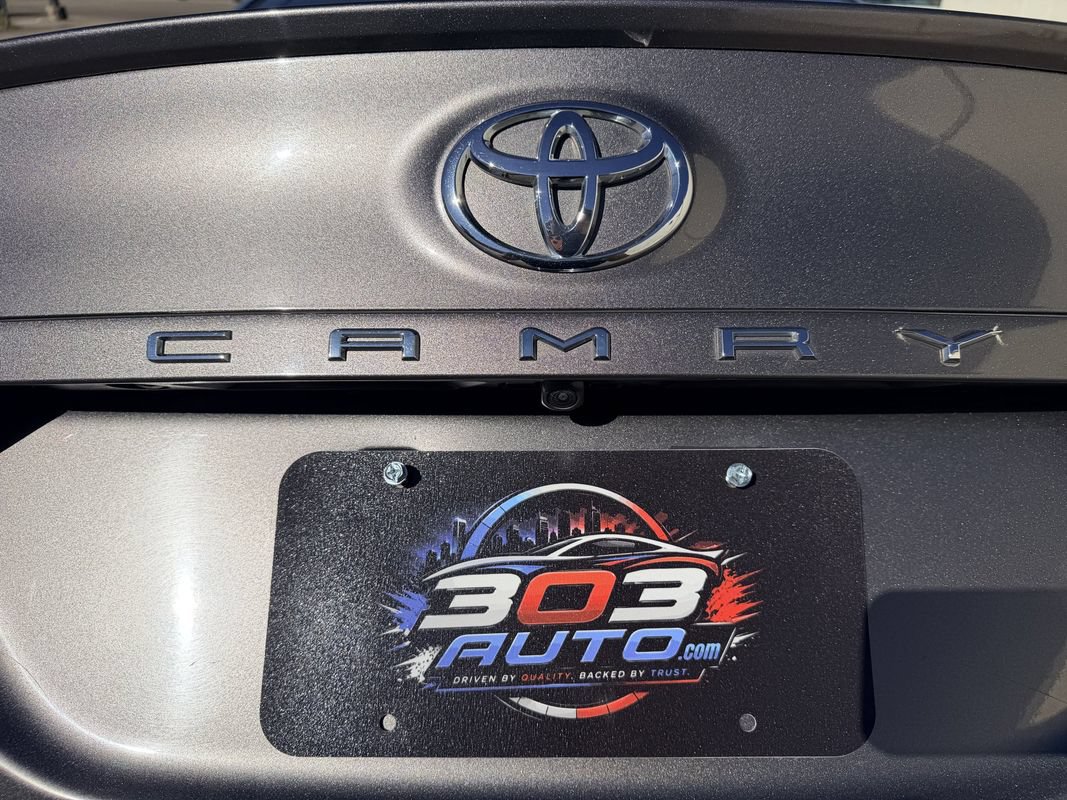 Used 2021 Toyota Camry SE FWD image 23