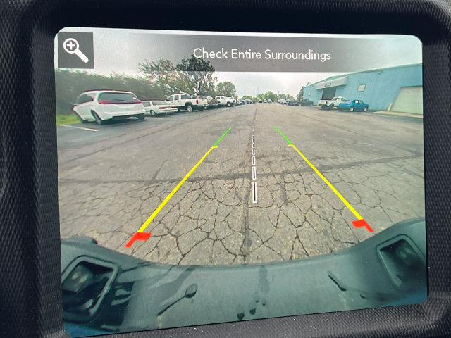 Used 2022 Jeep Gladiator Overland w/ Popular Equipment Package AWD/4WD image 9