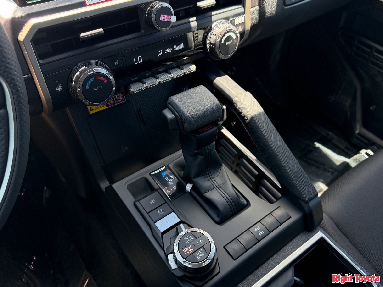 New 2026 Toyota Tacoma TRD Off-Road AWD/4WD image 18