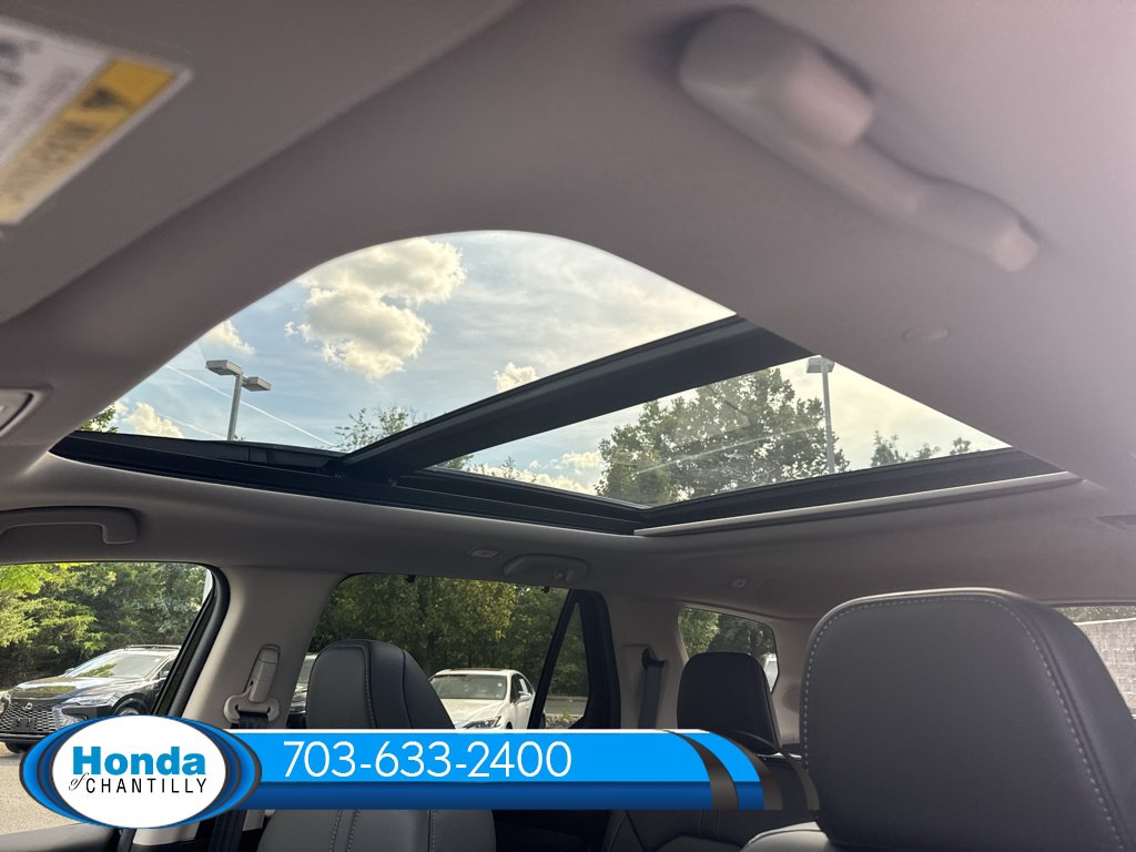 New 2026 Honda Pilot Touring image 23