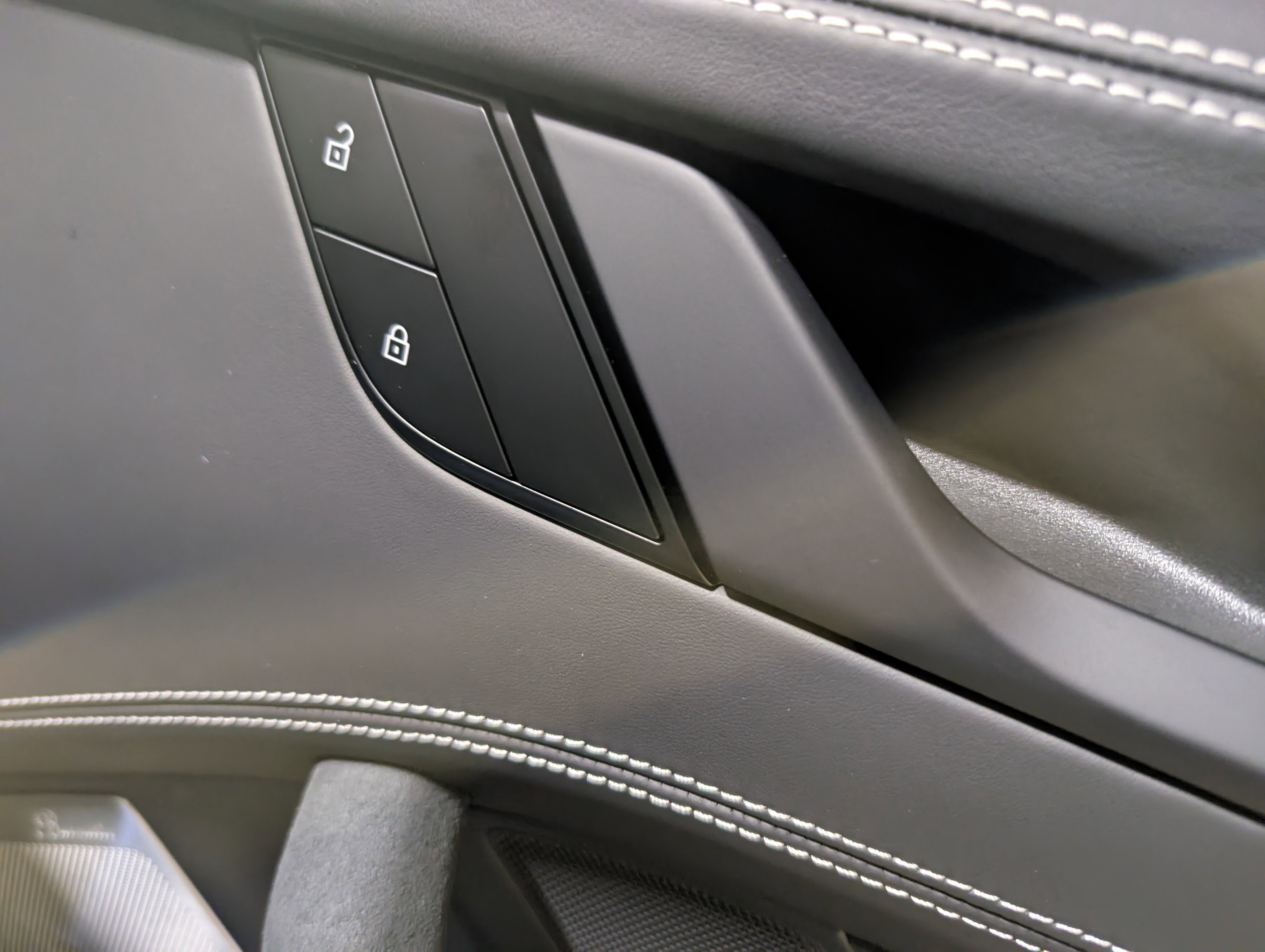 Used 2024 Porsche 911 Targa 4 GTS image 27