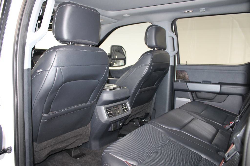 Used 2023 Ford F250 Lariat w/ Lariat Ultimate Package AWD/4WD image 28