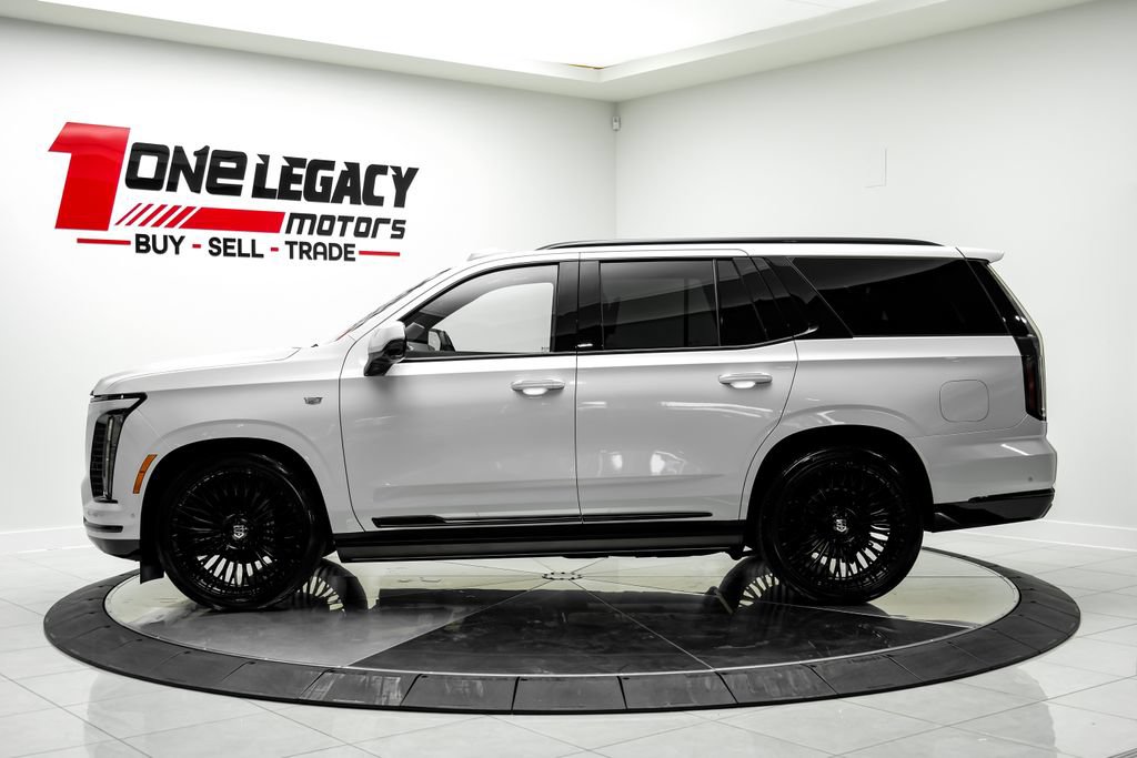 Used 2025 Cadillac Escalade Sport Platinum AWD/4WD image 13