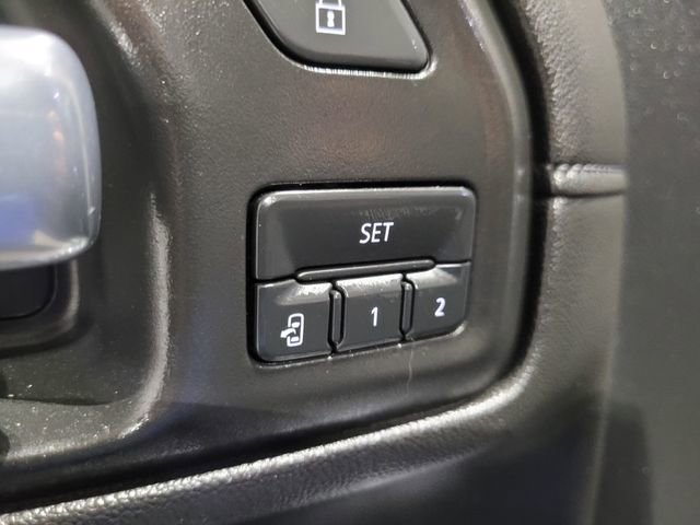 Used 2021 GMC Sierra 2500 SLT w/ SLT Convenience Package image 53