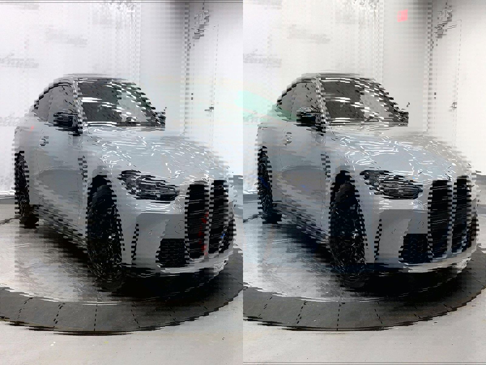 Used 2025 BMW M4 xDrive Competition w/ Executive Package image 9