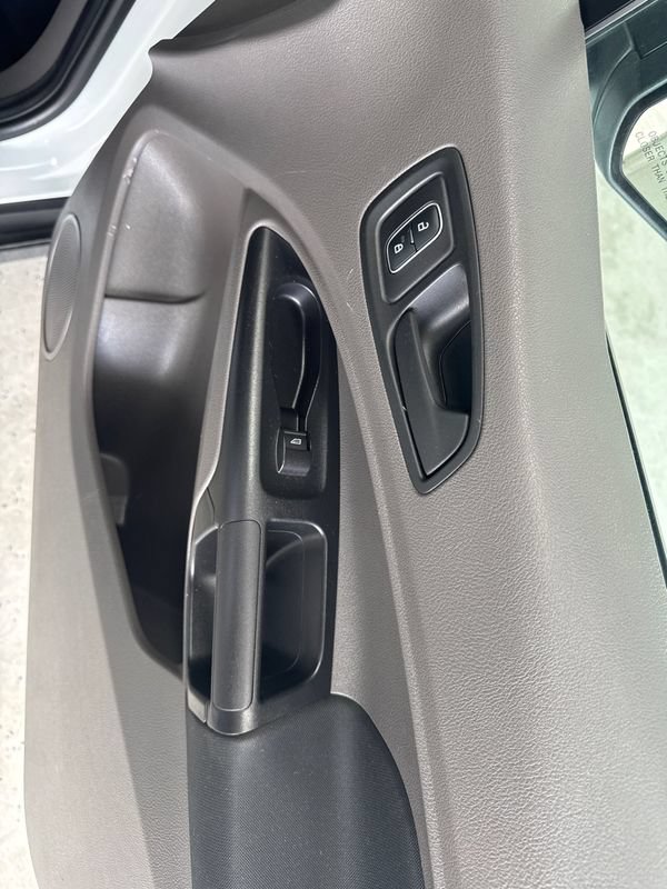 Used 2022 Ford Transit Connect XL FWD image 26