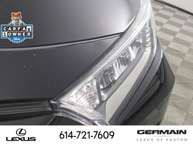 Used 2019 Toyota RAV4 Limited w/ Cold Weather Package AWD/4WD image 16