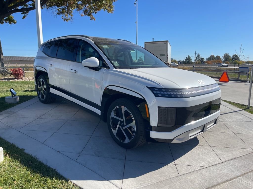 New 2026 Hyundai Ioniq 9 Limited image 7