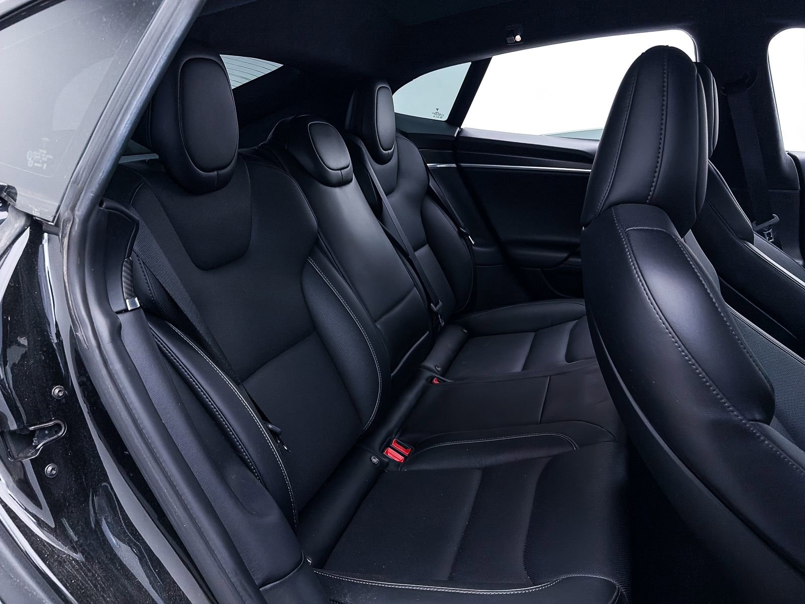 Used 2022 Tesla Model S Plaid image 32