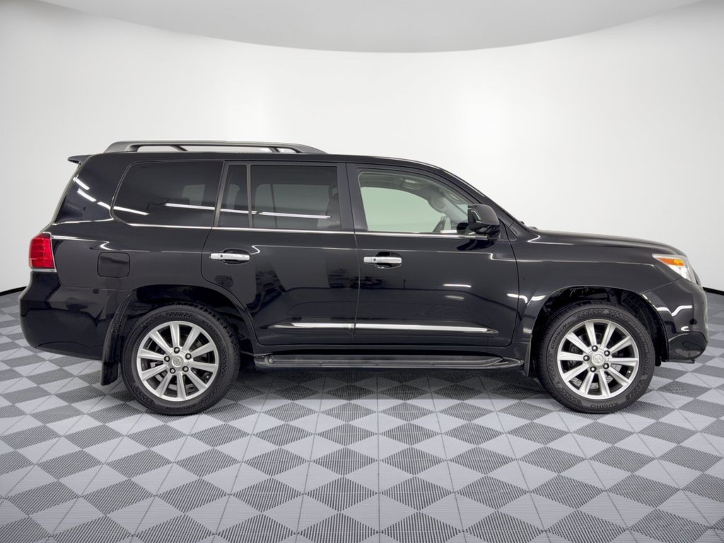 Used 2010 Lexus LX 570 4WD w/ Luxury Pkg image 8