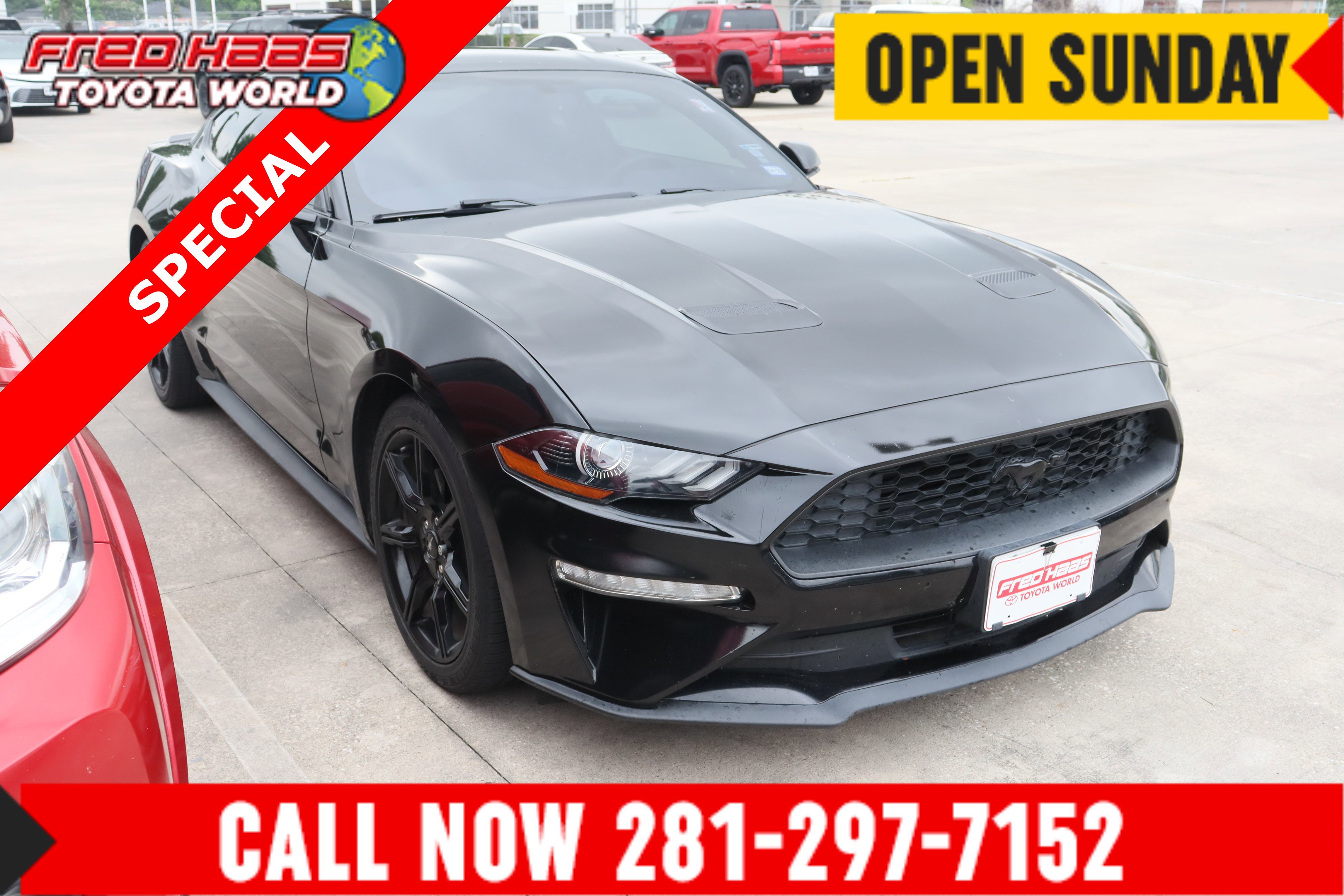 Used 2020 Ford Mustang Coupe w/ Equipment Group 101A RWD image 1