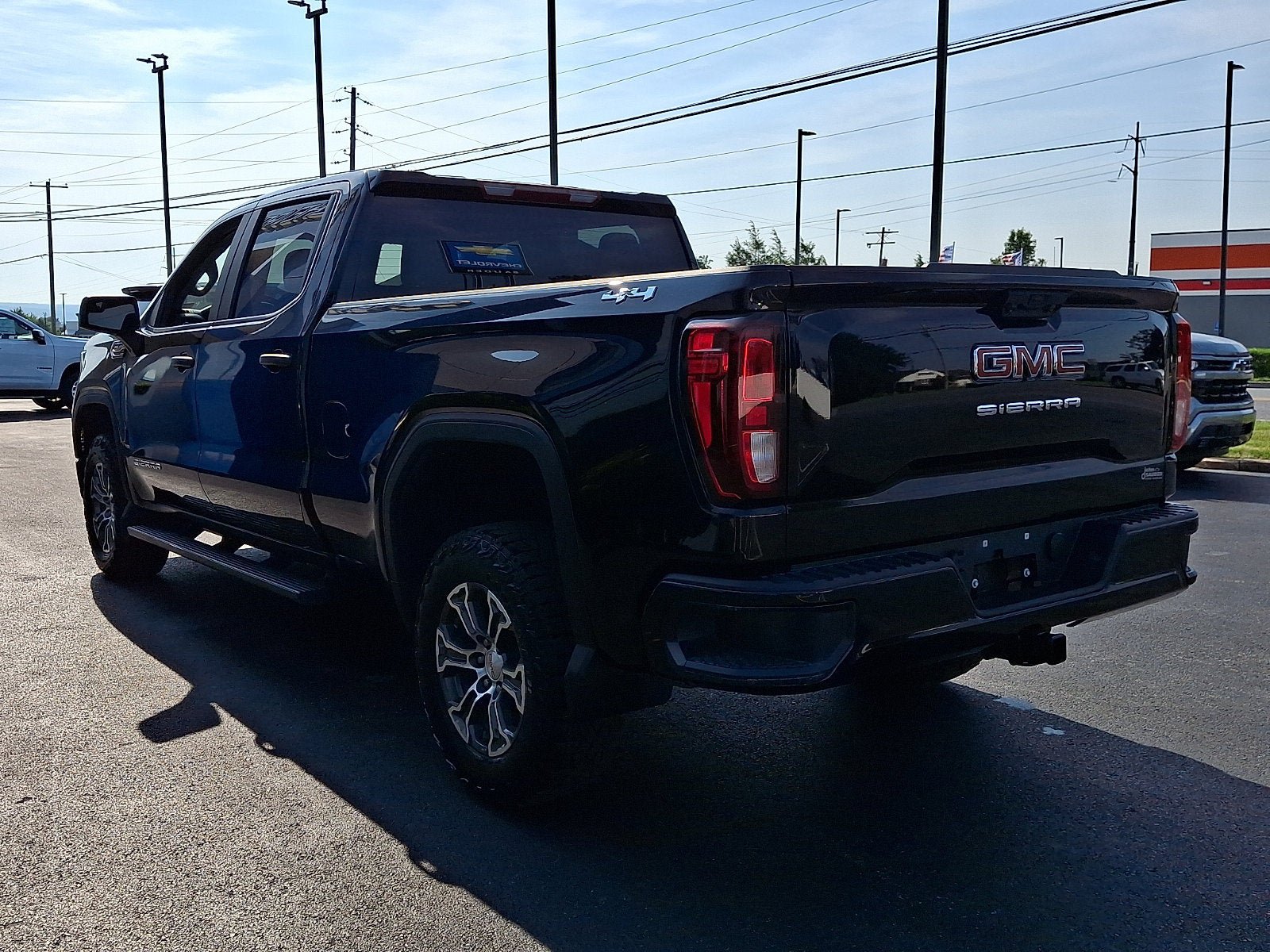 Used 2024 GMC Sierra 1500 Pro w/ Graphite Edition AWD/4WD image 4