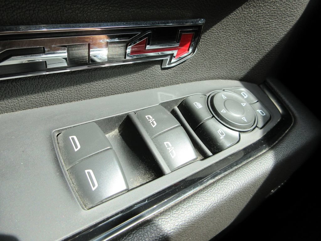 Certified 2022 GMC Sierra 1500 AT4 AWD/4WD image 30