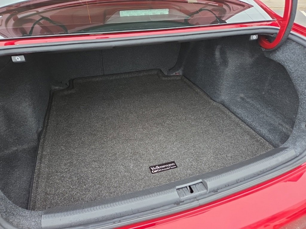 Used 2021 Volkswagen Passat 2.0T R-Line image 19