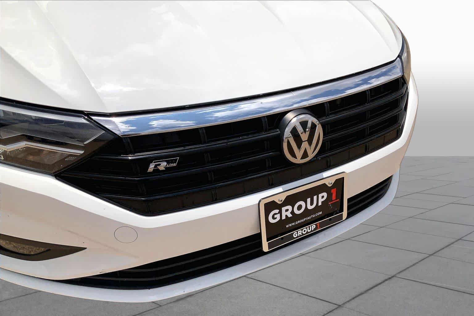 Used 2021 Volkswagen Jetta R-Line FWD image 37