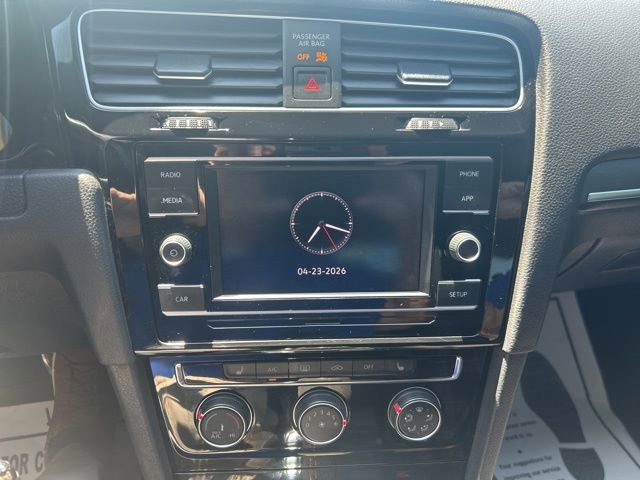 Used 2019 Volkswagen Golf 4-Door FWD image 11