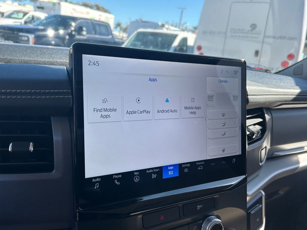 Used 2022 Ford Expedition XLT image 15