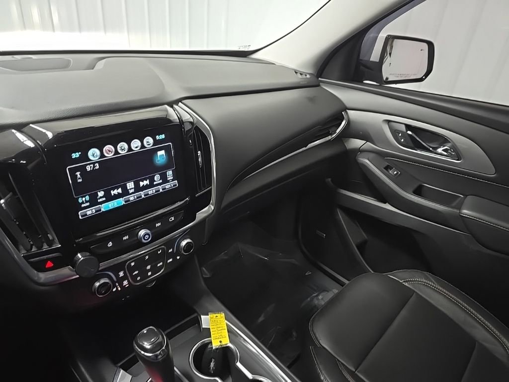 Used 2019 Chevrolet Traverse RS image 26