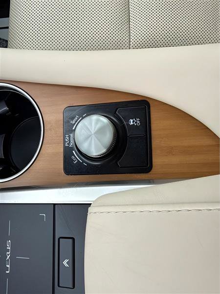 Used 2020 Lexus RX 350 FWD w/ Premium Package image 41