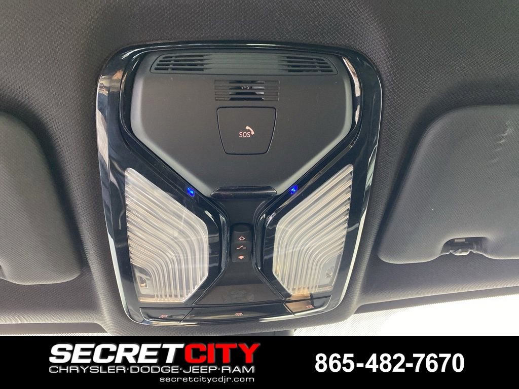 Used 2022 BMW X5 xDrive40i w/ Premium Package AWD/4WD image 19