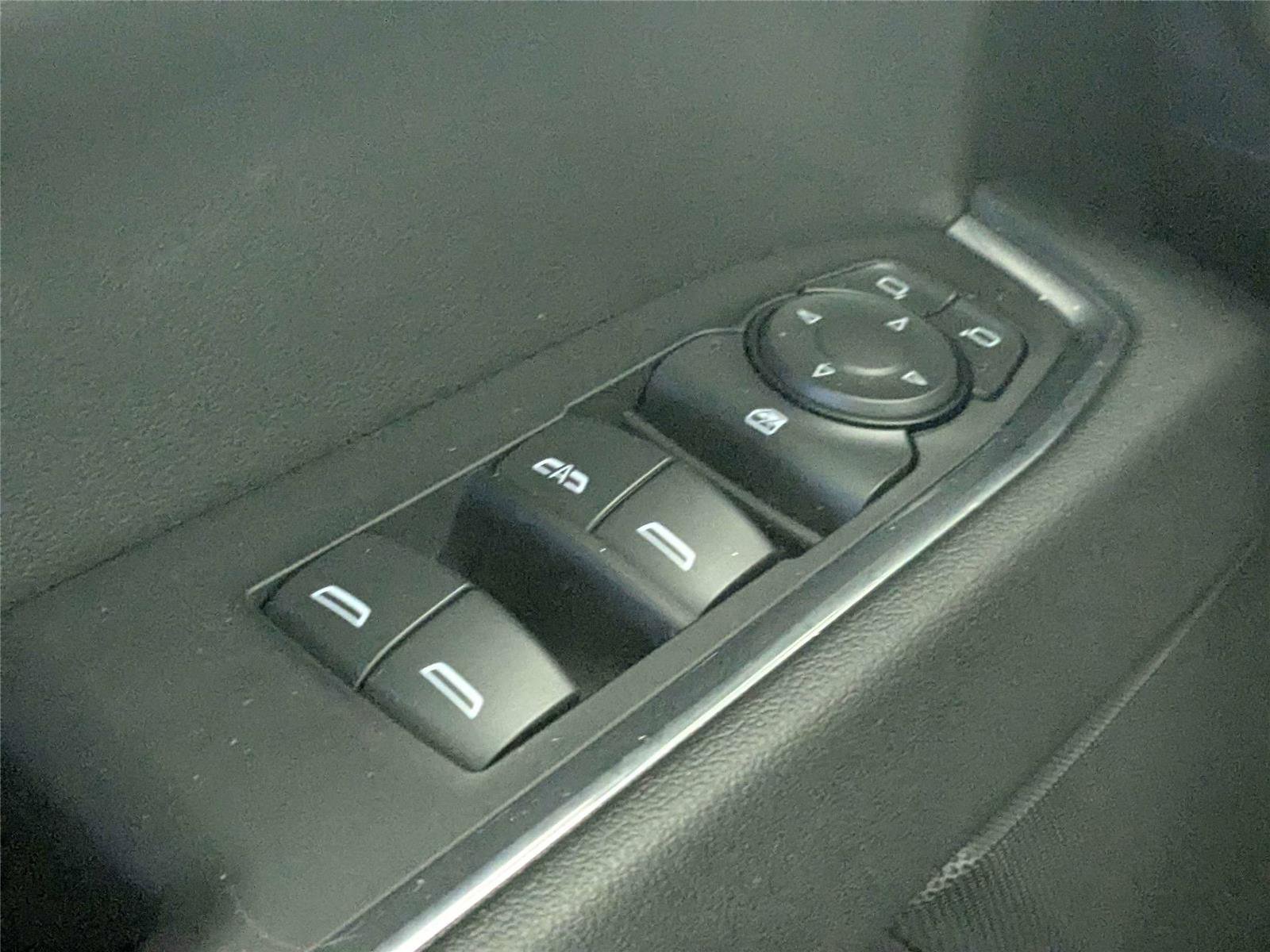 Used 2022 Chevrolet Silverado 1500 RST AWD/4WD image 24