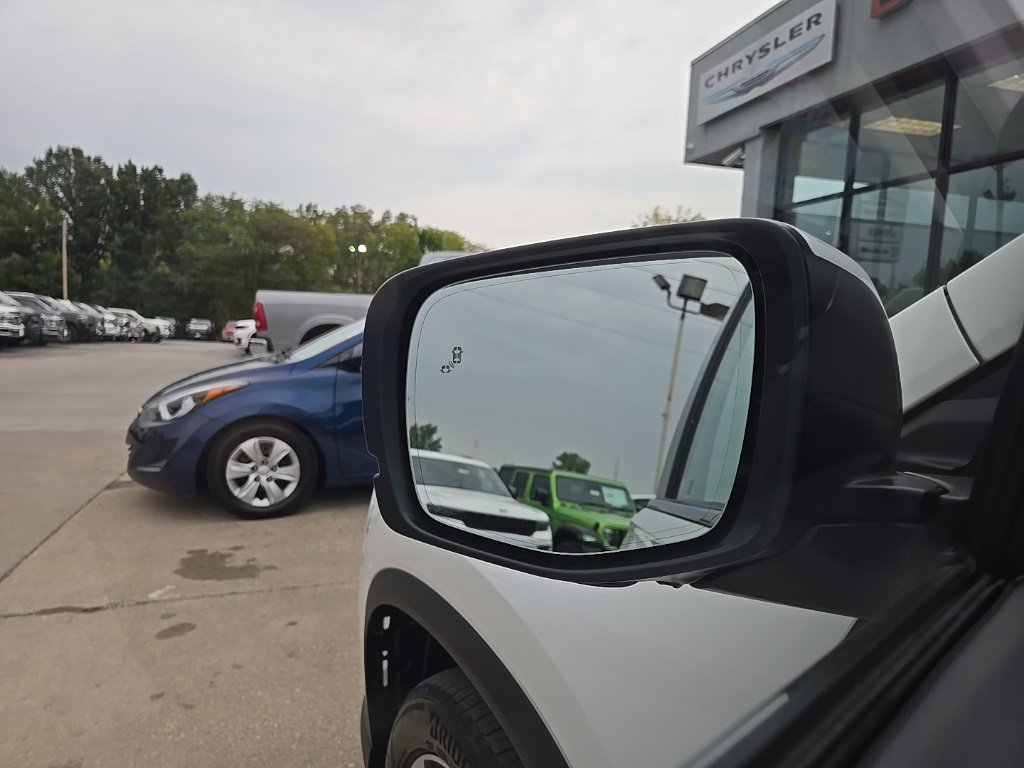 Used 2023 Honda Pilot Elite image 29