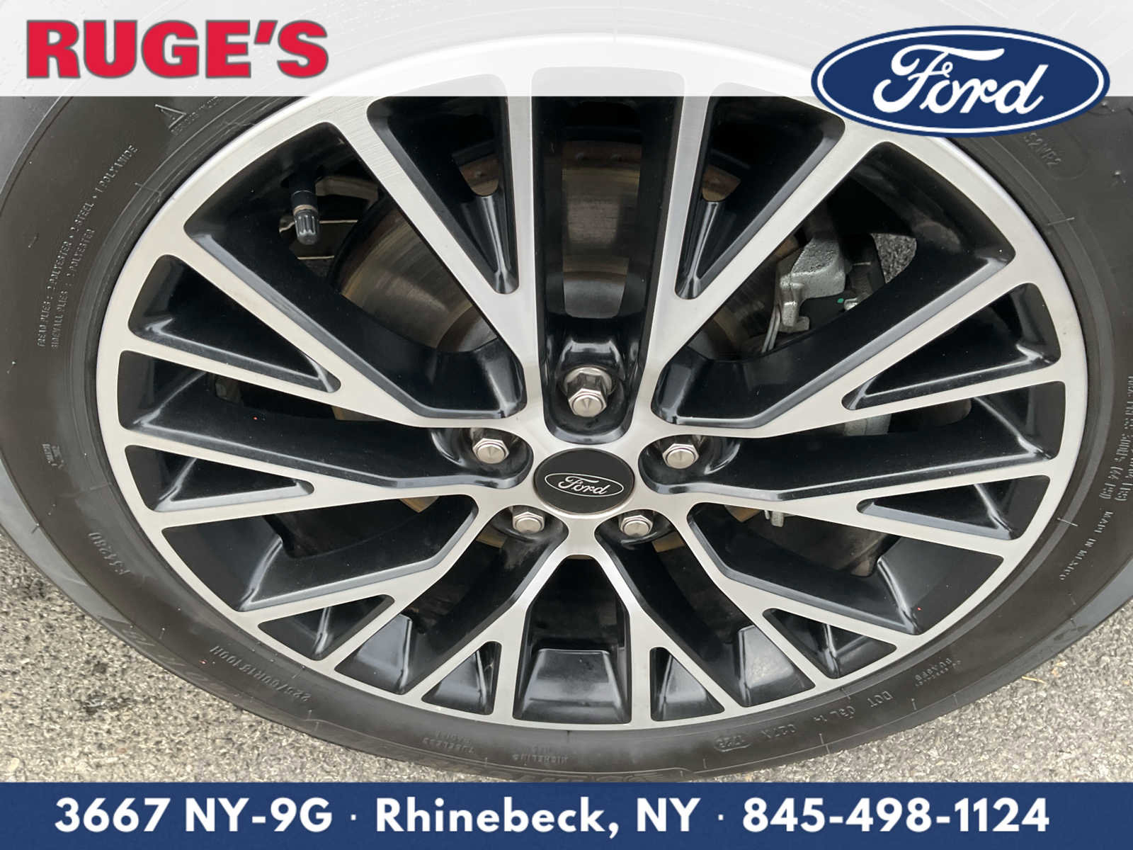 Used 2023 Ford Escape SE w/ PHEV Premium Package image 10