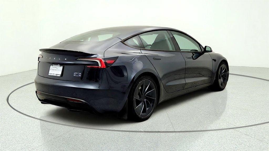 Used 2024 Tesla Model 3 Performance AWD/4WD image 5