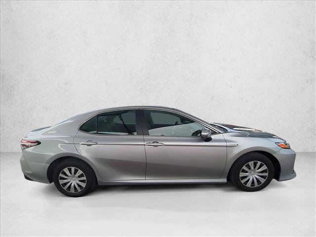 Used 2021 Toyota Camry LE video 4