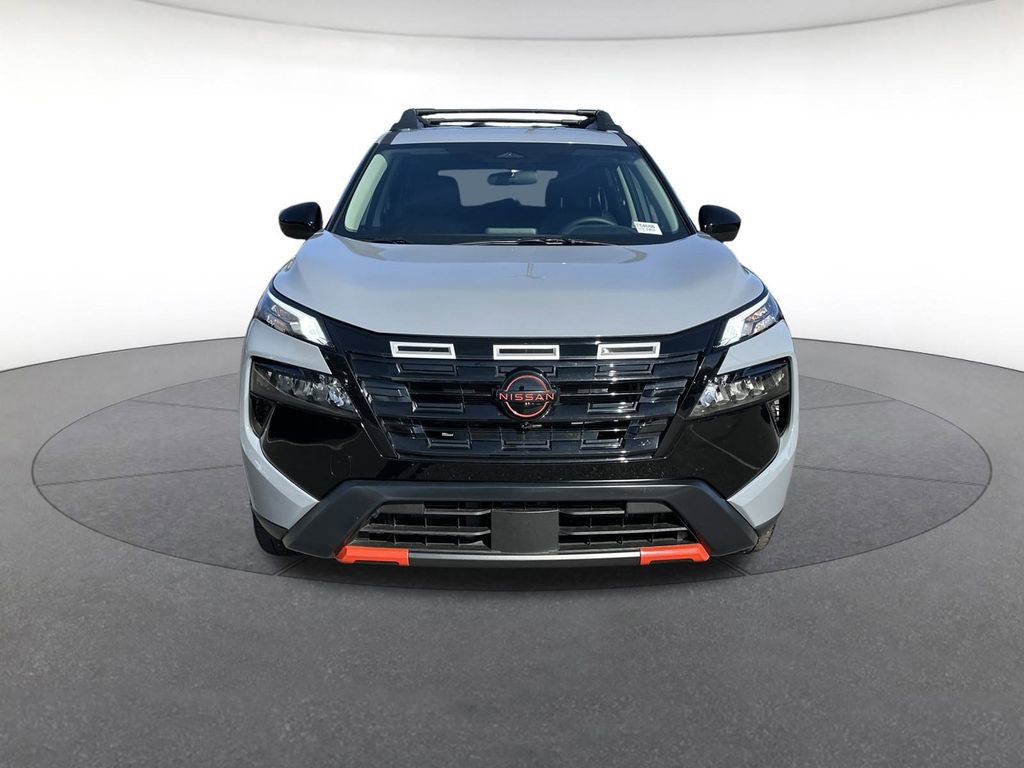 Used 2025 Nissan Rogue SV image 9