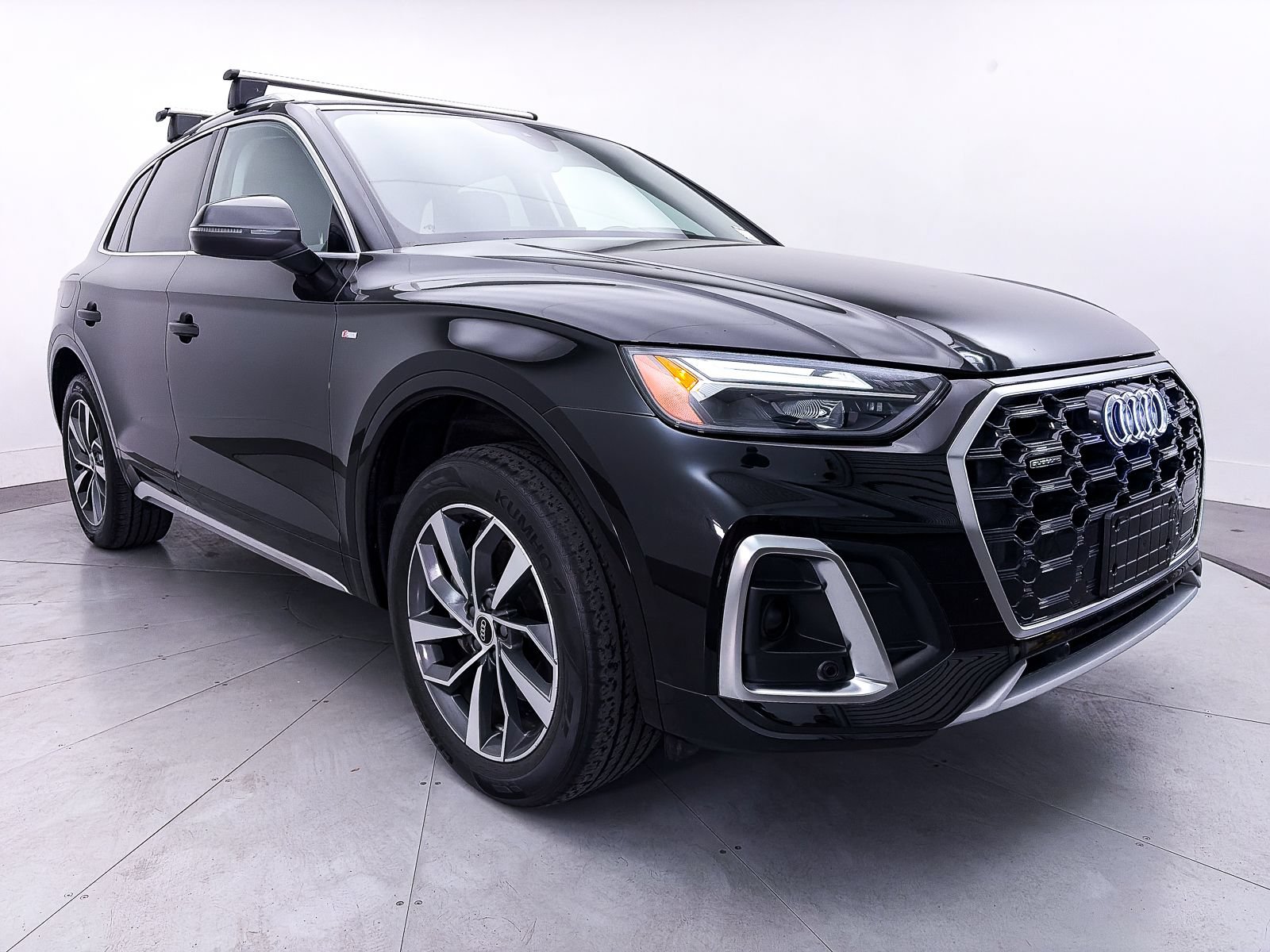 Used 2023 Audi Q5 2.0T Premium w/ Convenience Package AWD/4WD image 9